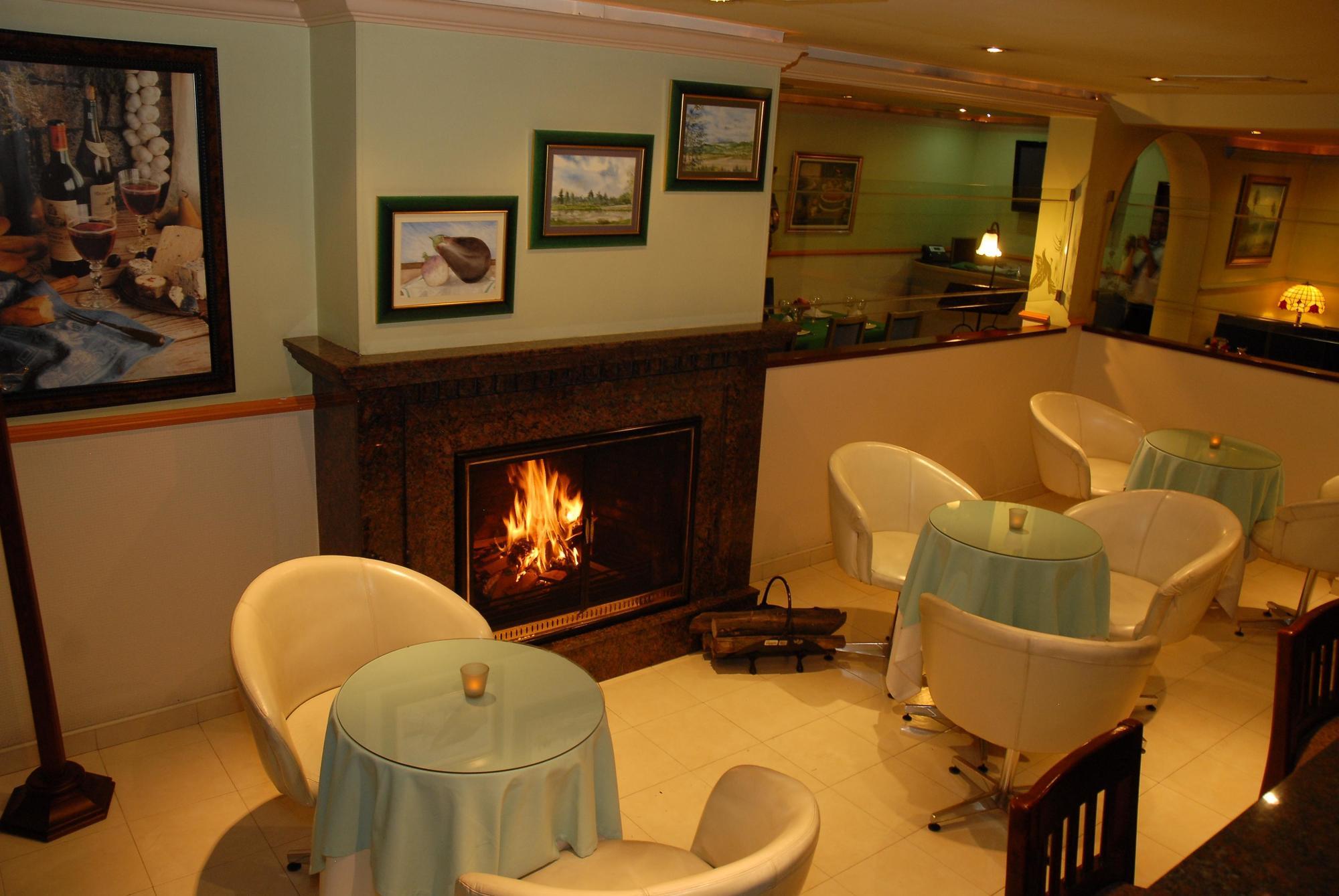 Hotel-Monti Bogotá Zewnętrze zdjęcie